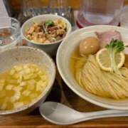 ヒメ日記 2025/12/02 17:02 投稿 せいら 虹色メロンパイ 横浜店