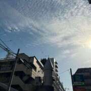 ヒメ日記 2026/04/17 17:42 投稿 せいら 虹色メロンパイ 横浜店