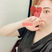 ヒメ日記 2025/08/29 23:52 投稿 田島せな 全裸美女からのカゲキな誘惑