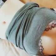 ヒメ日記 2026/03/28 10:03 投稿 田島せな 全裸美女からのカゲキな誘惑