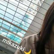 ヒメ日記 2025/04/30 22:57 投稿 三日月ひかる コウテイ