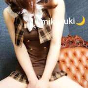 ヒメ日記 2025/10/23 10:11 投稿 三日月ひかる コウテイ