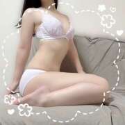 ヒメ日記 2025/12/21 08:21 投稿 かえで 熟女デリヘル 女神の極み