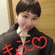 きょうこ 6時半からご案内可能です！！ バイオレンス