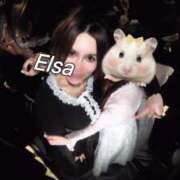 最上 エリサ 新しい写真になったよ🌟 Prae(プラエ)