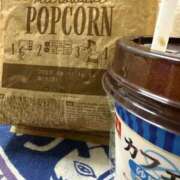 めぐ ポップコーンとカフェイン ゴールドフィンガー