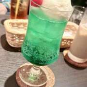 めぐ クリームソーダ ゴールドフィンガー