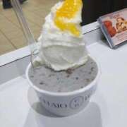 えま GELATO BRAVO 　デンマーク産クリームチーズ& 自家製柑橘ジャム、黒胡麻いちじく 完熟ばなな新宿