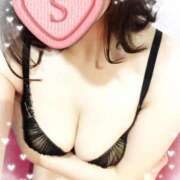 さくら エモい🎧🫧🥛🧸 Mrs Sirena（ミセスシレナ）