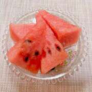 ヒメ日記 2025/06/30 08:20 投稿 ヒメ スイカ