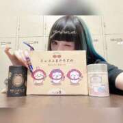 朝霧 ゆうな 「 …🍎⌚️… 」 エルドール