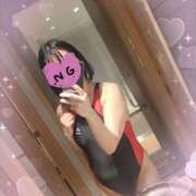 ヒメ日記 2025/05/13 22:35 投稿 【あずさ】黒髪スレンダー生徒 コーチと私と、ビート板･･･