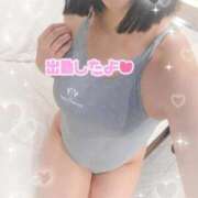 【あずさ】黒髪スレンダー生徒 電車遅れてて コーチと私と、ビート板･･･