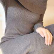 ヒメ日記 2025/12/18 08:22 投稿 美園ゆり ピアニッシモ