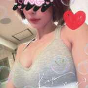 ヒメ日記 2025/08/18 09:11 投稿 碧(あおい) ロケットワイフ