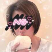 ヒメ日記 2025/10/25 08:33 投稿 碧(あおい) ロケットワイフ