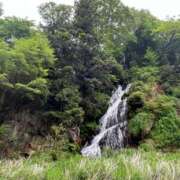 舞(まい) またもや ロケットワイフ