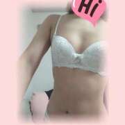 ヒメ日記 2025/03/15 07:52 投稿 浅倉みなみ 全裸美女からのカゲキな誘惑