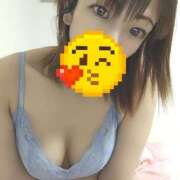 ヒメ日記 2025/04/23 10:17 投稿 浅倉みなみ 全裸美女からのカゲキな誘惑