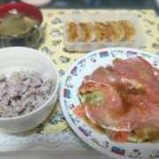 ヒメ日記 2025/04/25 07:52 投稿 浅倉みなみ 全裸美女からのカゲキな誘惑