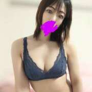 ヒメ日記 2025/04/25 10:16 投稿 浅倉みなみ 全裸美女からのカゲキな誘惑