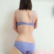 ヒメ日記 2025/05/16 07:39 投稿 浅倉みなみ 全裸美女からのカゲキな誘惑