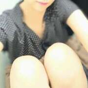 ヒメ日記 2025/07/15 10:02 投稿 浅倉みなみ 全裸美女からのカゲキな誘惑