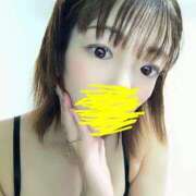 ヒメ日記 2025/10/07 10:02 投稿 浅倉みなみ 全裸美女からのカゲキな誘惑