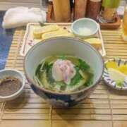 ヒメ日記 2025/10/22 09:42 投稿 浅倉みなみ 全裸美女からのカゲキな誘惑