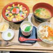 ヒメ日記 2025/10/26 08:03 投稿 浅倉みなみ 全裸美女からのカゲキな誘惑