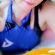 ヒメ日記 2025/11/04 07:52 投稿 浅倉みなみ 全裸美女からのカゲキな誘惑