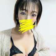 ヒメ日記 2025/11/05 10:29 投稿 浅倉みなみ 全裸美女からのカゲキな誘惑