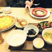 ヒメ日記 2025/12/06 08:02 投稿 浅倉みなみ 全裸美女からのカゲキな誘惑