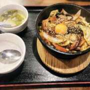 ヒメ日記 2025/12/24 08:02 投稿 浅倉みなみ 全裸美女からのカゲキな誘惑