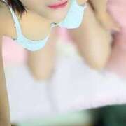 ヒメ日記 2025/12/26 08:22 投稿 浅倉みなみ 全裸美女からのカゲキな誘惑