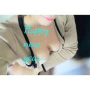 ヒメ日記 2026/01/01 07:42 投稿 浅倉みなみ 全裸美女からのカゲキな誘惑