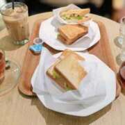 ヒメ日記 2026/01/25 08:32 投稿 浅倉みなみ 全裸美女からのカゲキな誘惑