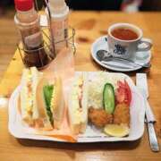 ヒメ日記 2026/02/27 07:44 投稿 浅倉みなみ 全裸美女からのカゲキな誘惑