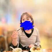 ヒメ日記 2026/03/24 07:38 投稿 浅倉みなみ 全裸美女からのカゲキな誘惑