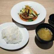 ヒメ日記 2026/03/31 08:03 投稿 浅倉みなみ 全裸美女からのカゲキな誘惑