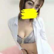 ヒメ日記 2026/04/11 07:38 投稿 浅倉みなみ 全裸美女からのカゲキな誘惑