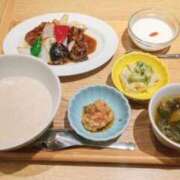 ヒメ日記 2026/05/22 06:58 投稿 浅倉みなみ 全裸美女からのカゲキな誘惑