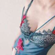 ヒメ日記 2025/11/09 23:55 投稿 あまなつ 逢って30秒で即尺