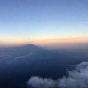 ヒメ日記 2025/12/31 17:55 投稿 あまなつ 逢って30秒で即尺