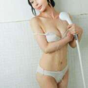 白鳥麗子 自撮り動画更新 プレジデントクラブ