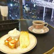 ヒメ日記 2025/04/19 22:58 投稿 めい（人妻） Yシャツと私