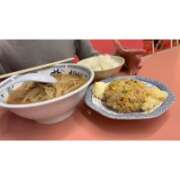 かほ ‎🤍深夜に食べるラーメンは最高🍜 水戸人妻花壇