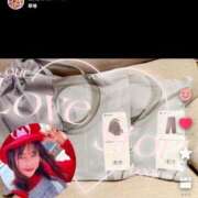 ヒメ日記 2024/12/15 11:42 投稿 滝沢なお 全裸美女からのカゲキな誘惑