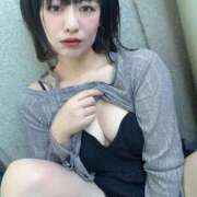 ヒメ日記 2025/05/01 10:09 投稿 滝沢なお 全裸美女からのカゲキな誘惑