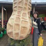 ヒメ日記 2025/05/03 08:01 投稿 滝沢なお 全裸美女からのカゲキな誘惑